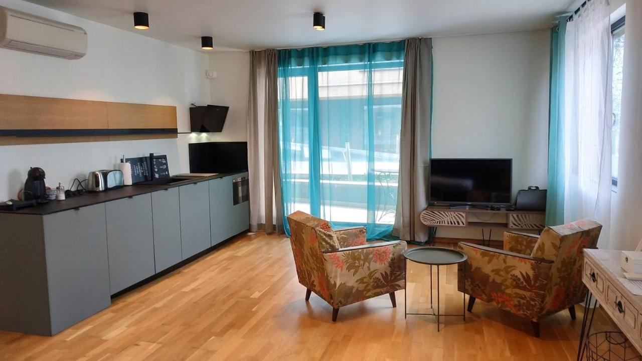 Baratero Club Apartments Private Parking Ev Points Sofia Bagian luar foto