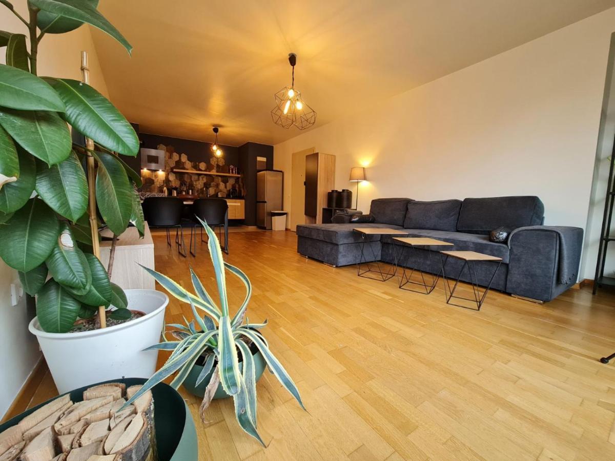 Baratero Club Apartments Private Parking Ev Points Sofia Bagian luar foto