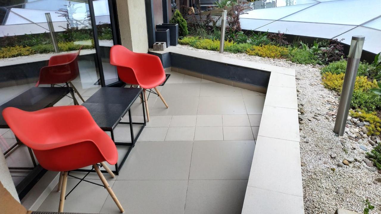 Baratero Club Apartments Private Parking Ev Points Sofia Bagian luar foto